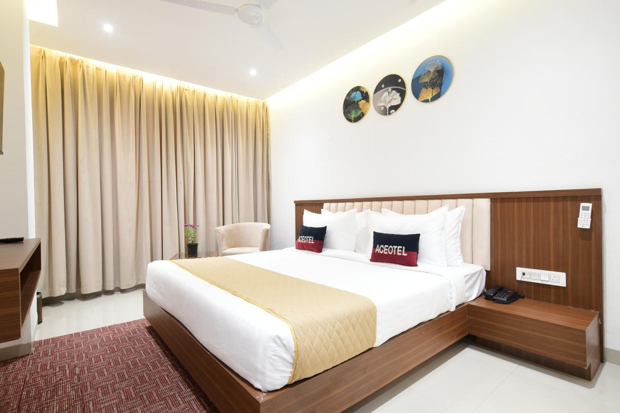 Aceotel Premier, Vijay Nagar 印多尔 外观 照片